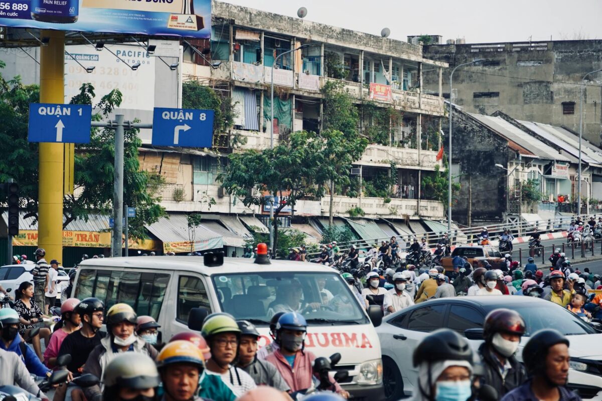 Tại sao 'Hiểu Mình – Hiểu Đời' lại quan trọng?