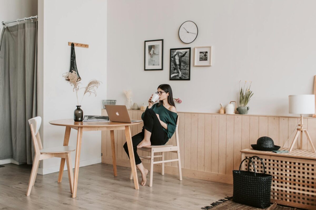 Sống Chân Thật: Hòn Đá Tảng Của Sự Tự Hoàn Thiện